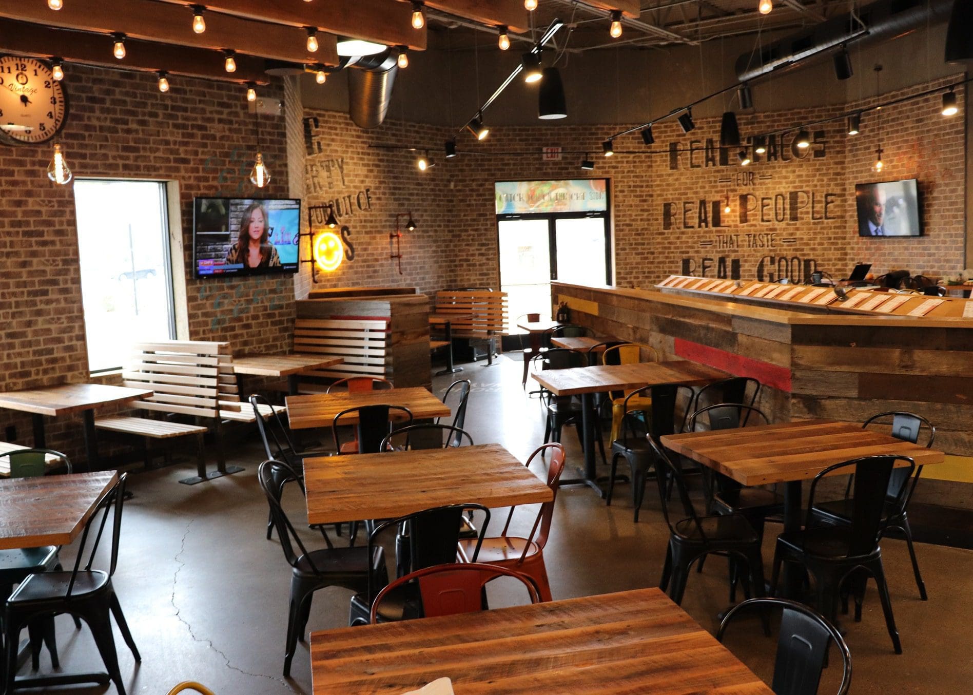 restaurant branding designer