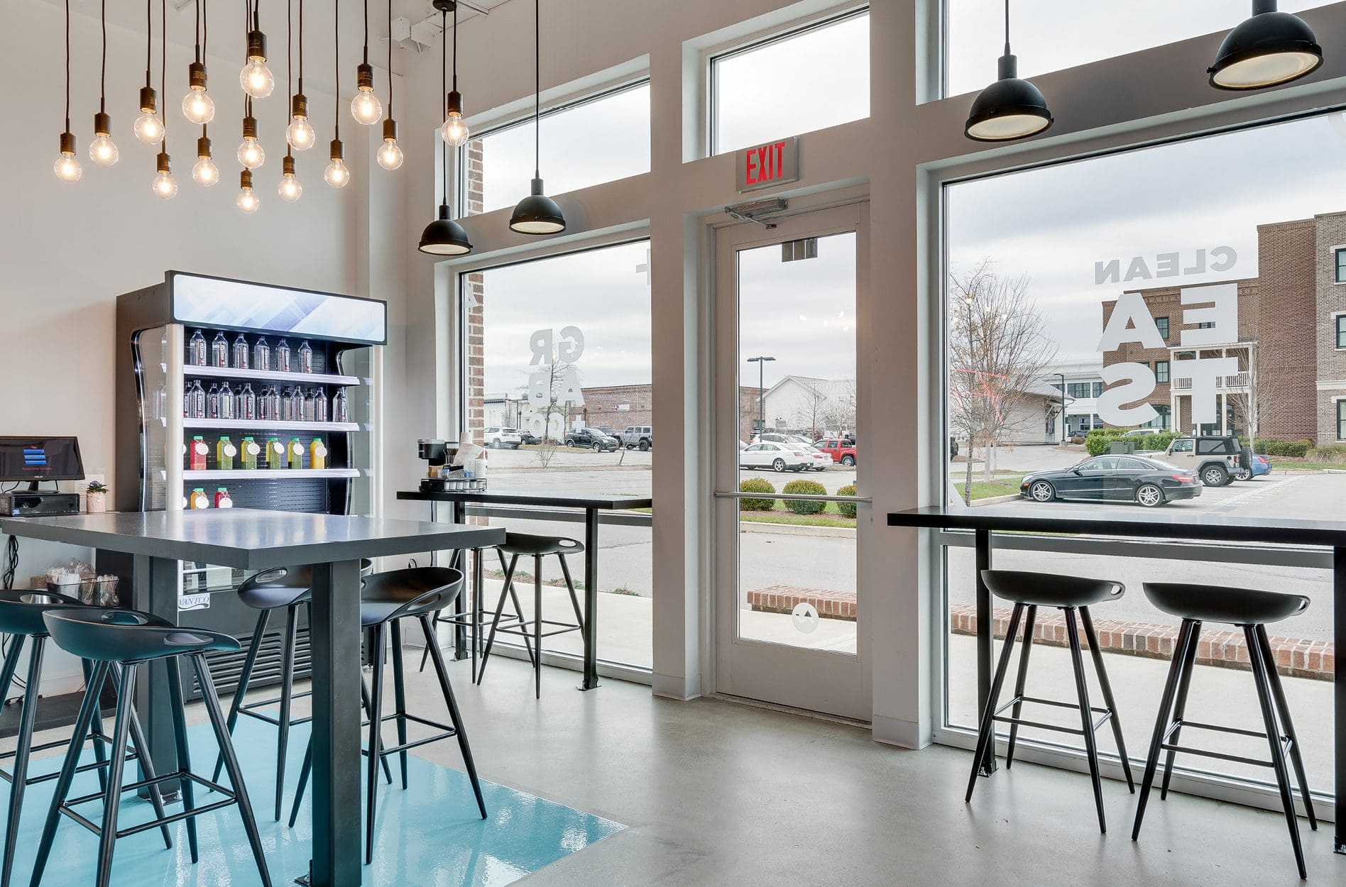 yoga cafe seating